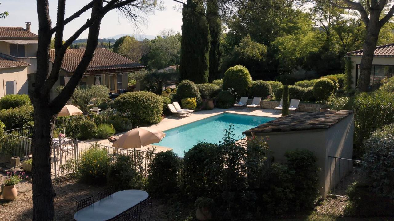 Les Mazets De Marie De Jules Hotel Eyragues Exterior photo